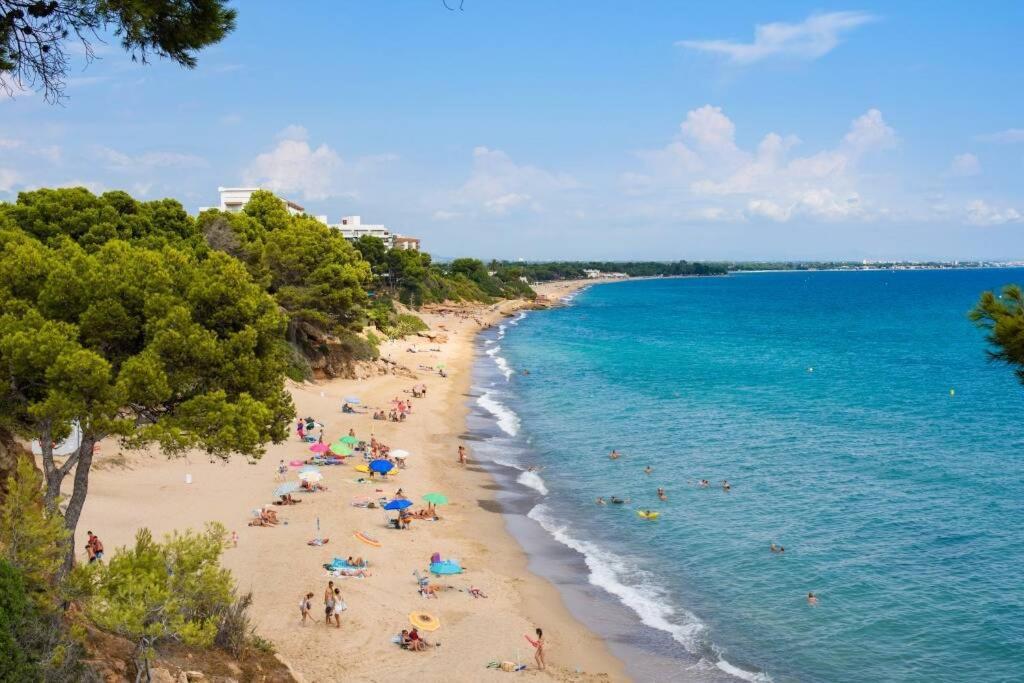 Apartamento Muy cerca de la playa Gran piscina wifi y Netflix gratis Miami Platja  Exterior foto